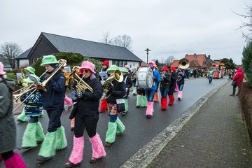 Bild 144 - Latuff Umzug